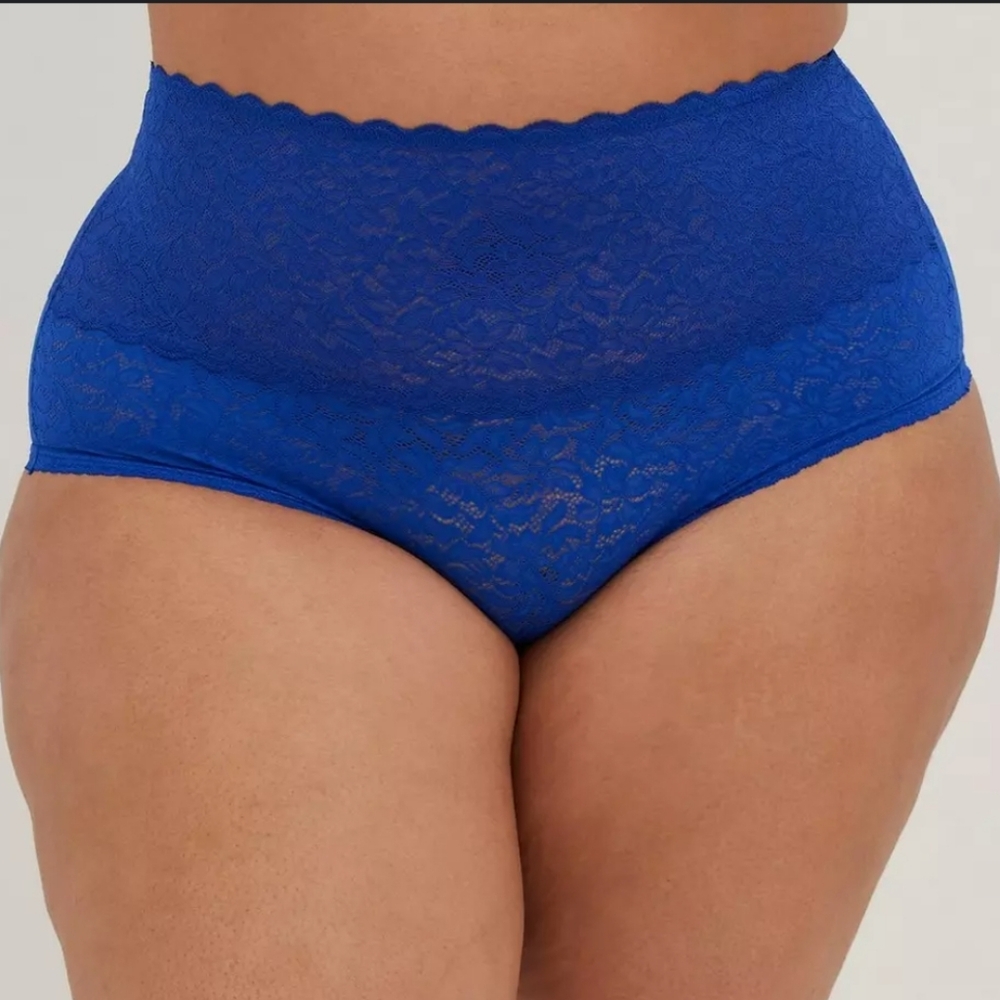 TORRID 4-Way Stretch Lace High-Rise Brief Panty - Picture 3 of 4